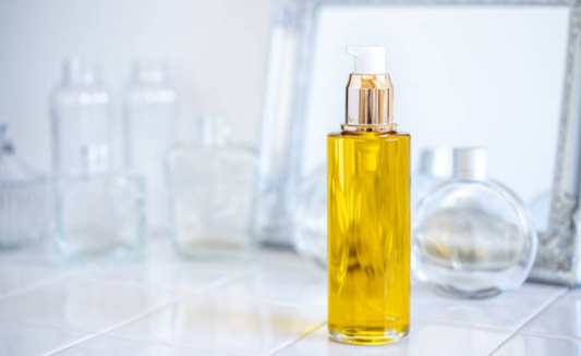 Oil Cleanser for Oily Skin: Deep Cleanse Without the Stripping
